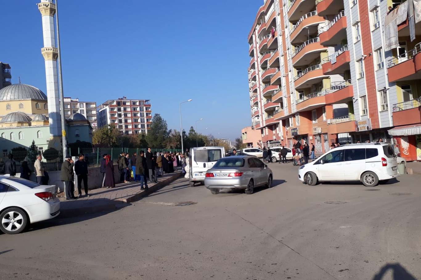 Siirt'te meydana gelen deprem korkuya neden oldu